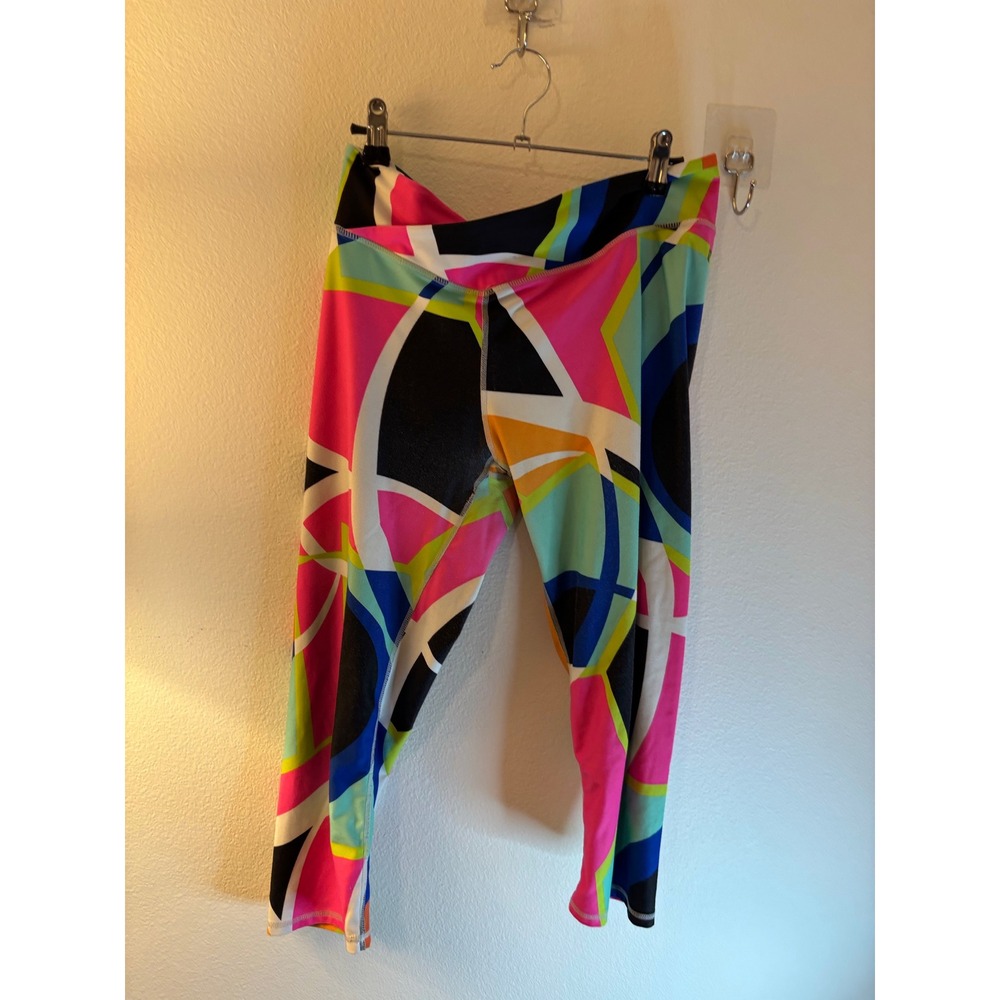 Fabletics Geometric Abstract Print Cropped Leggings Crossover Waist Multi-Color